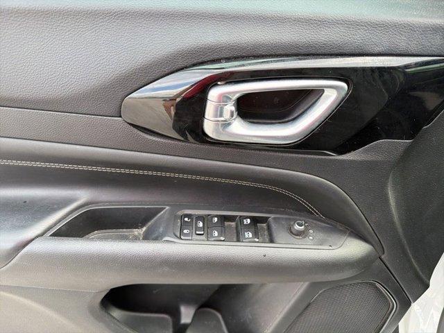 used 2023 Jeep Compass car, priced at $21,064