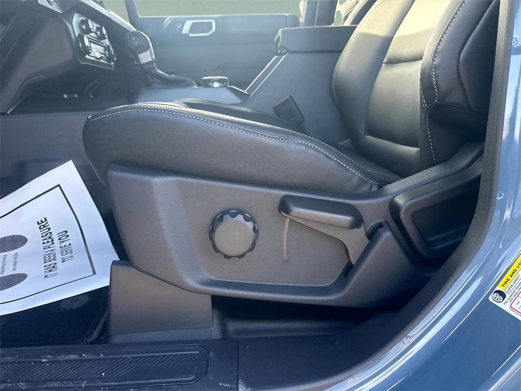 new 2025 Ford Bronco car, priced at $59,490