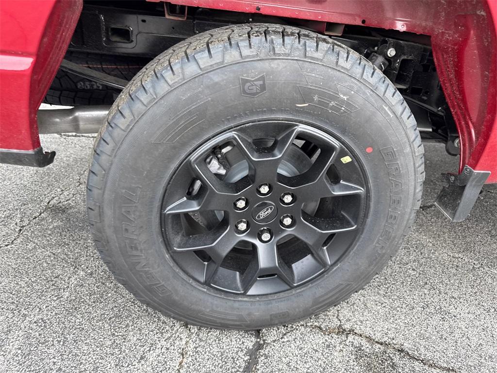 new 2025 Ford F-150 car, priced at $45,316