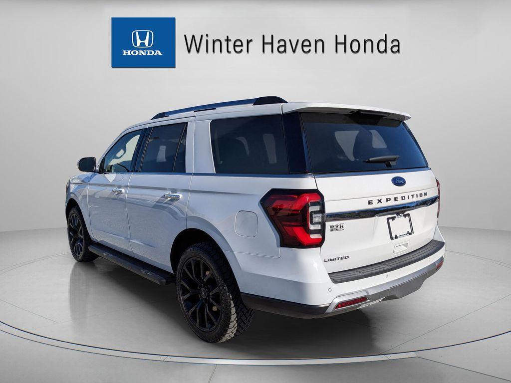 used 2024 Ford Expedition car, priced at $50,988