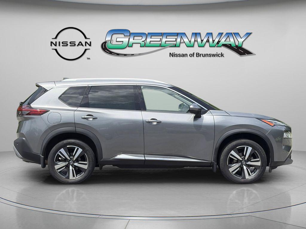 used 2021 Nissan Rogue car, priced at $25,564