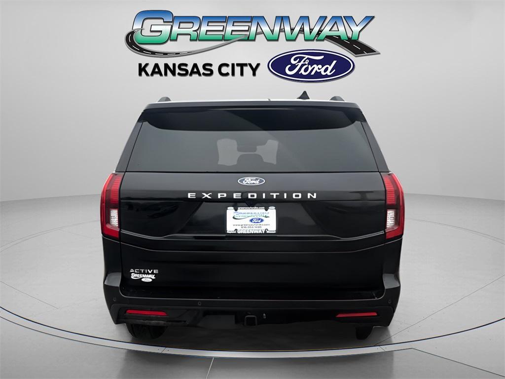 new 2025 Ford Expedition car, priced at $66,817