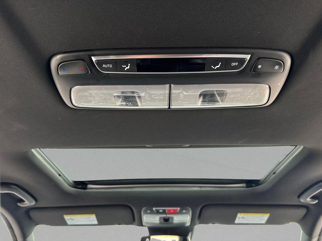 used 2024 Kia Telluride car, priced at $33,998