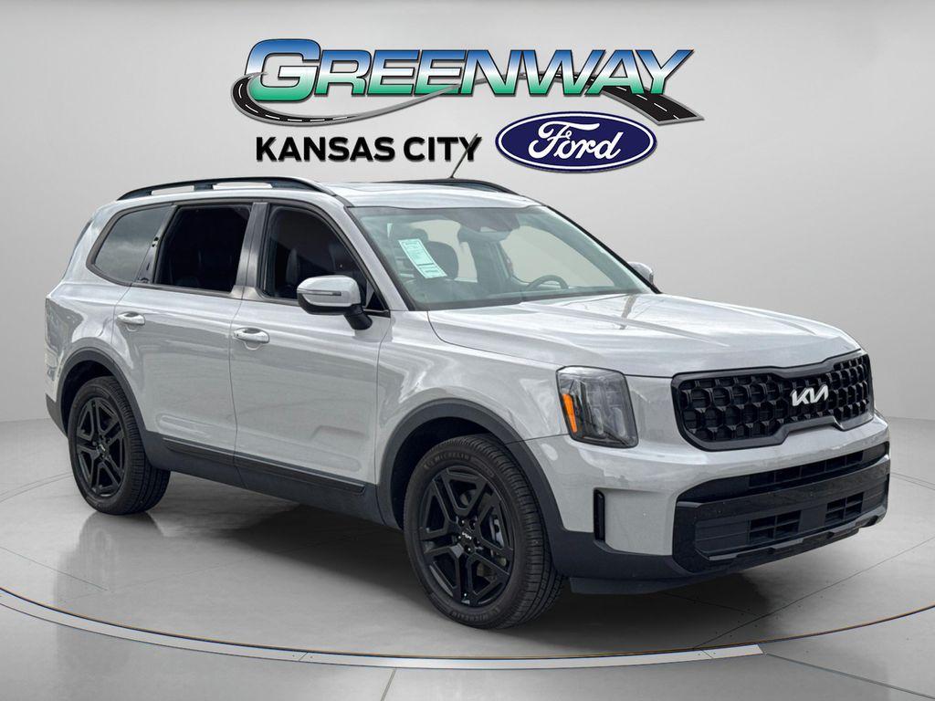 used 2024 Kia Telluride car, priced at $33,998