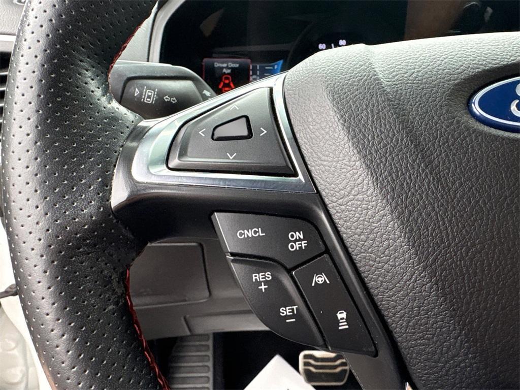 used 2022 Ford Edge car, priced at $22,990