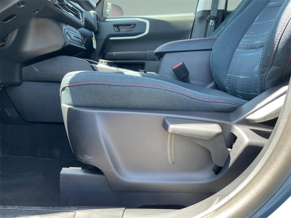 new 2025 Ford Bronco Sport car, priced at $30,323