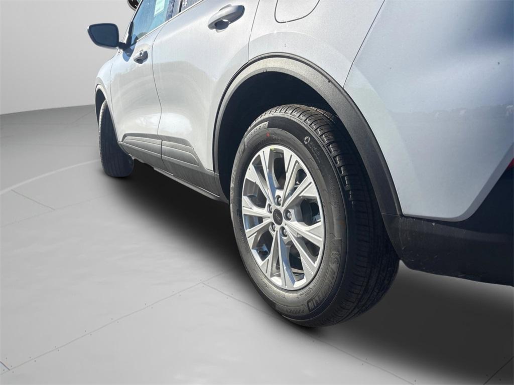 new 2026 Ford Escape car, priced at $25,717