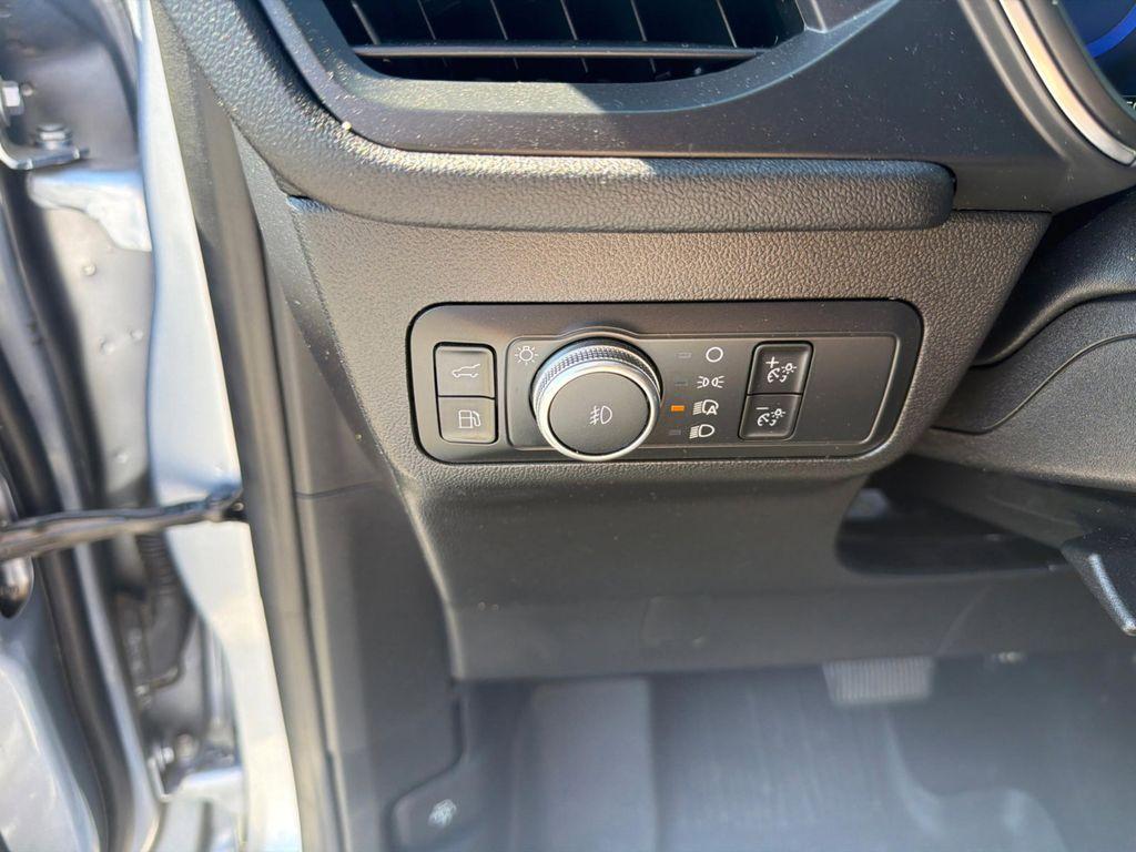 used 2022 Ford Escape car, priced at $22,564