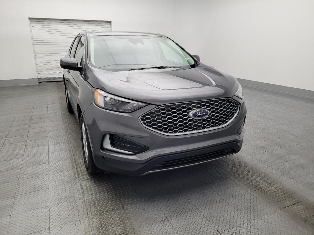 used 2024 Ford Edge car, priced at $21,795