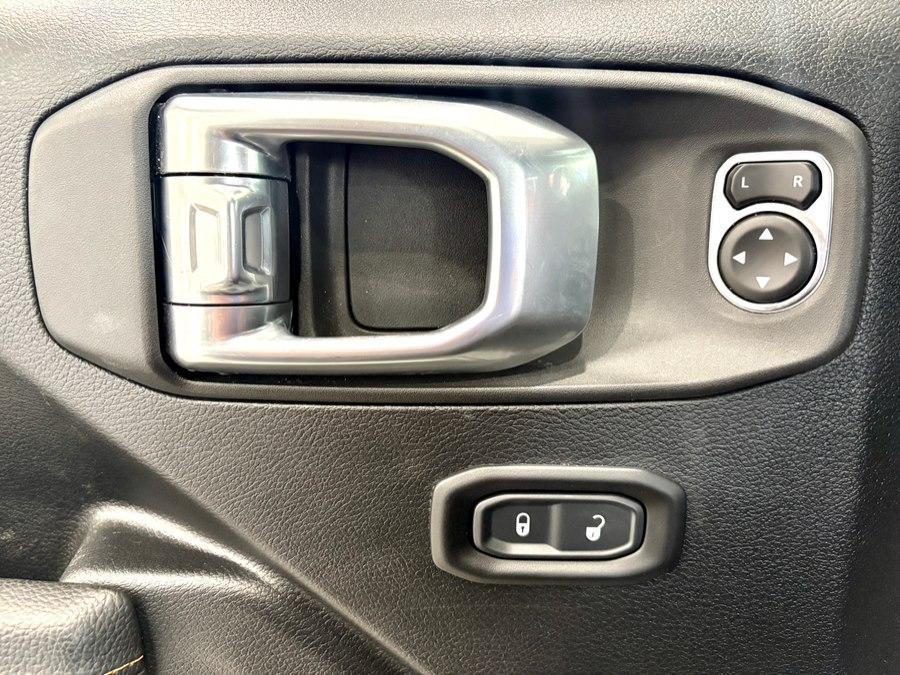 used 2021 Jeep Wrangler Unlimited car, priced at $36,750