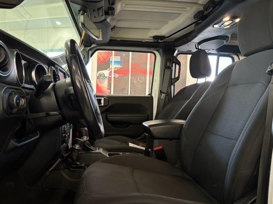 used 2022 Jeep Wrangler Unlimited car, priced at $34,850