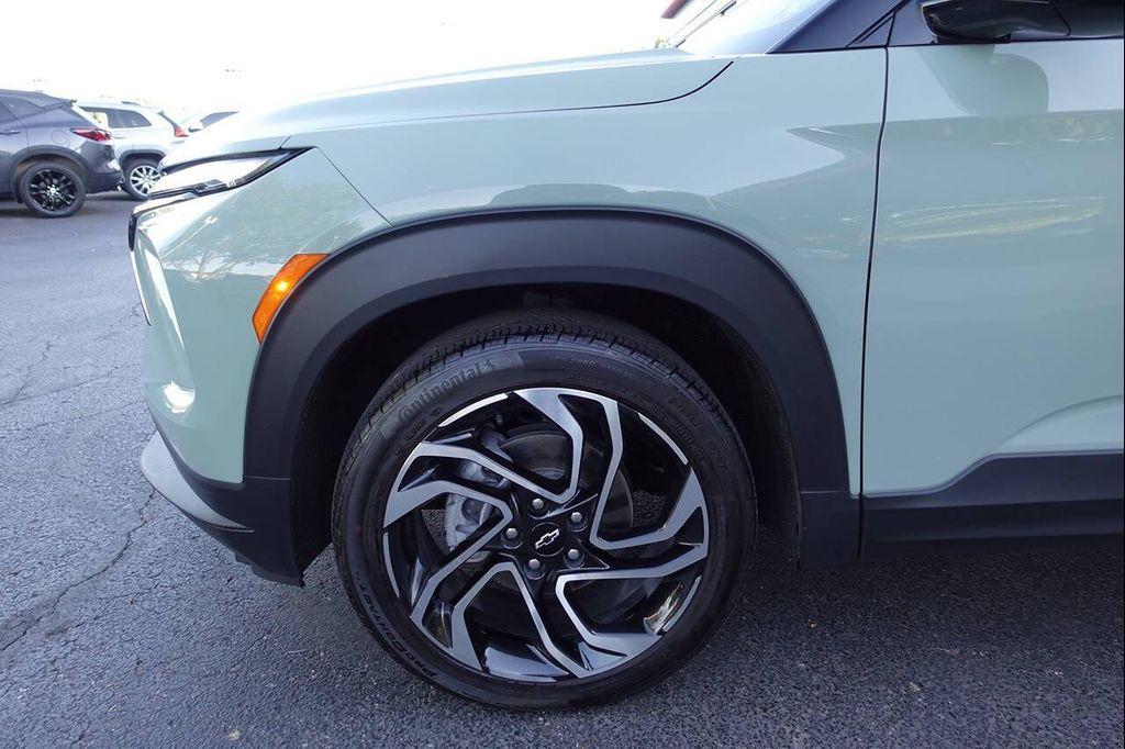 used 2024 Chevrolet TrailBlazer car, priced at $21,995