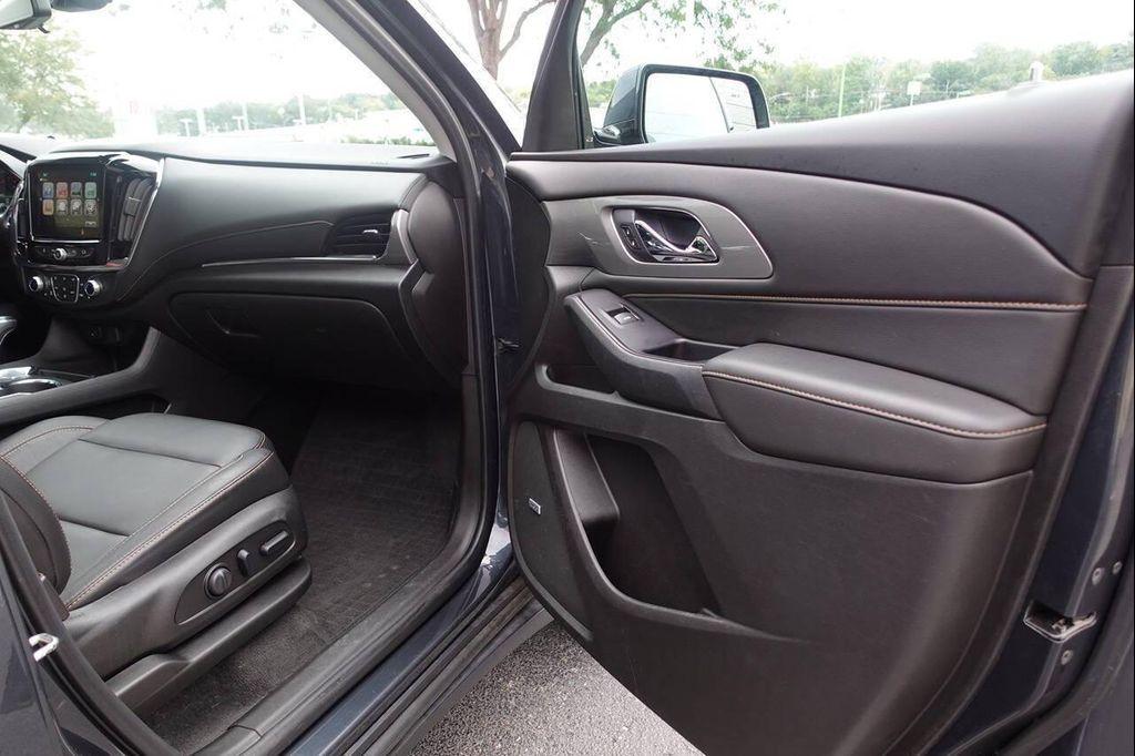 used 2019 Chevrolet Traverse car, priced at $19,995