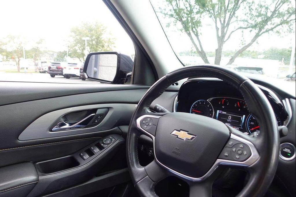 used 2019 Chevrolet Traverse car, priced at $19,995