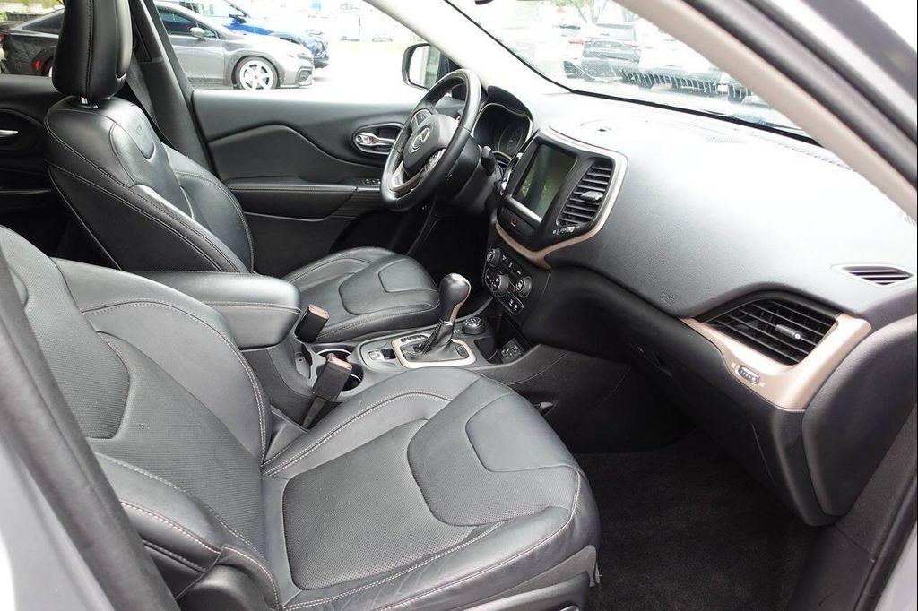 used 2014 Jeep Cherokee car, priced at $8,995