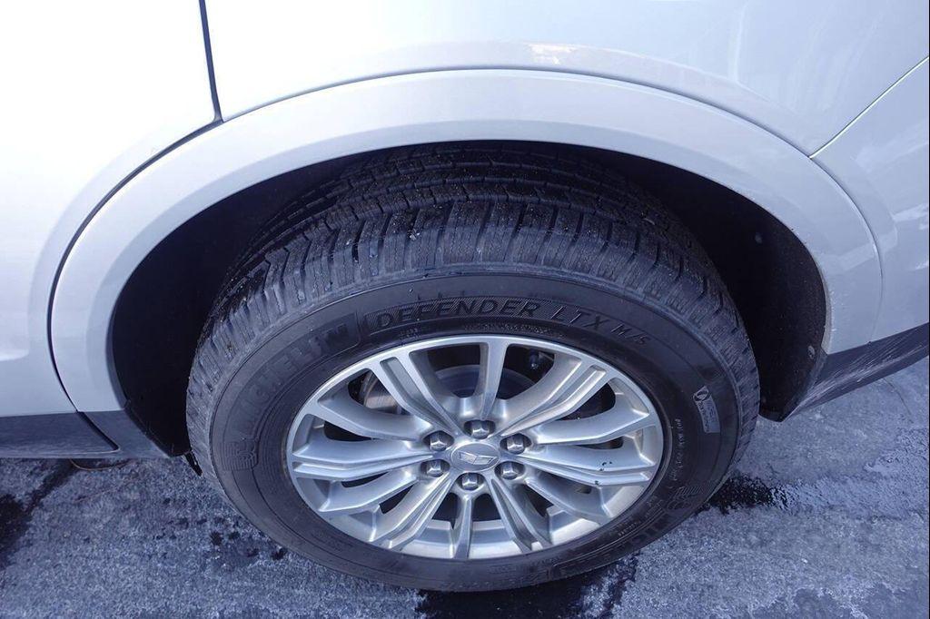 used 2017 Cadillac XT5 car, priced at $17,995