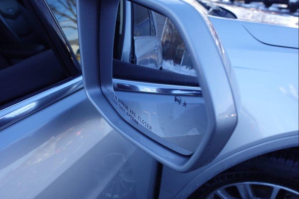 used 2017 Cadillac XT5 car, priced at $17,995