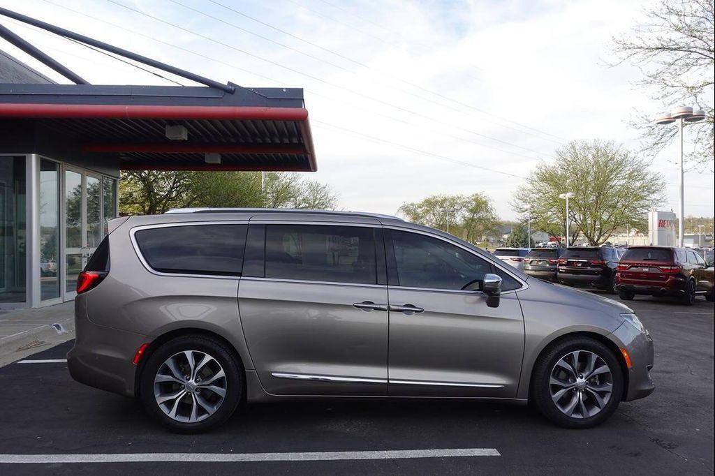 used 2018 Chrysler Pacifica car, priced at $16,995