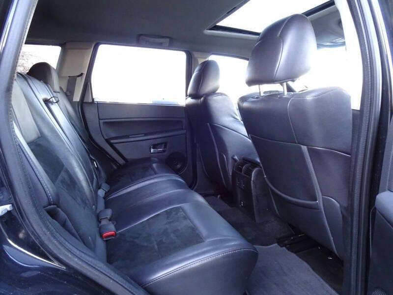 used 2010 Jeep Grand Cherokee car, priced at $15,995