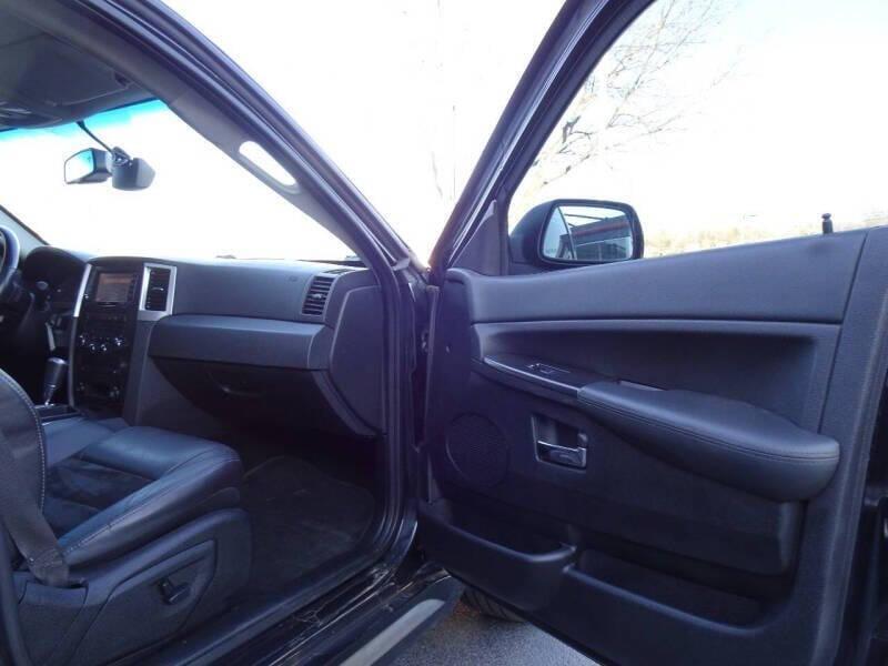 used 2010 Jeep Grand Cherokee car, priced at $15,995