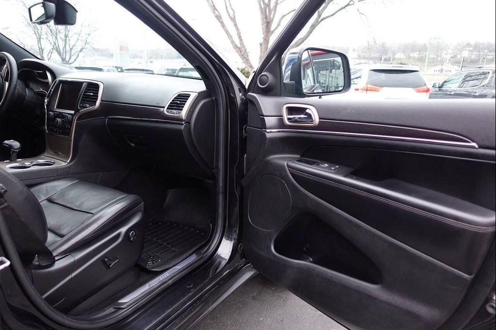 used 2014 Jeep Grand Cherokee car, priced at $17,995