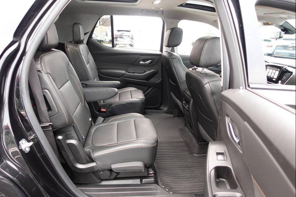 used 2018 Chevrolet Traverse car, priced at $21,995