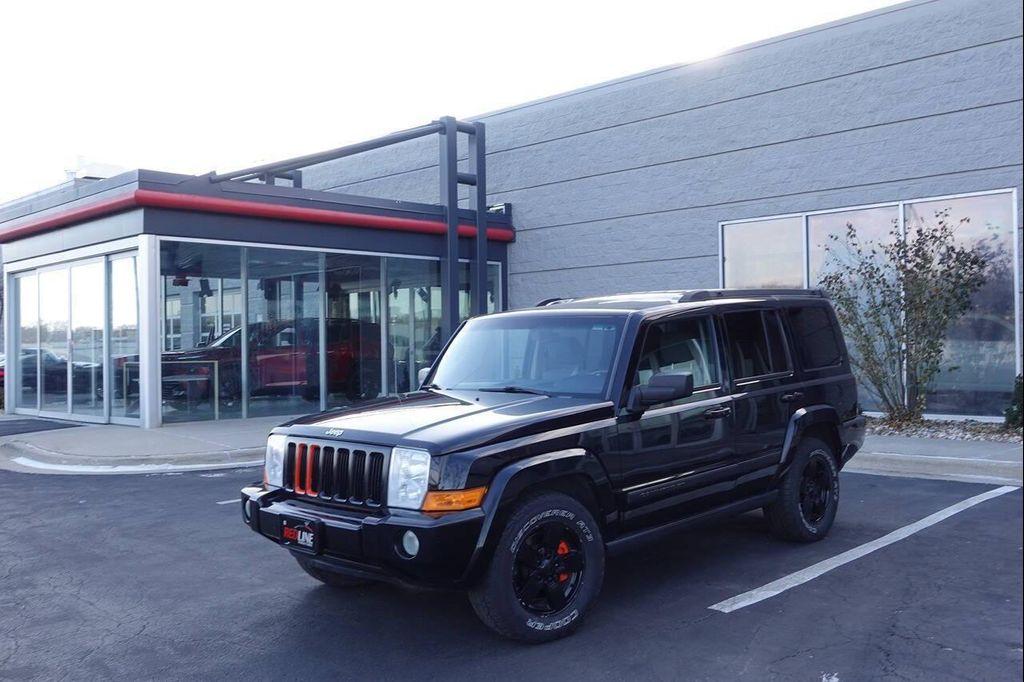 used 2007 Jeep Commander car, priced at $9,995