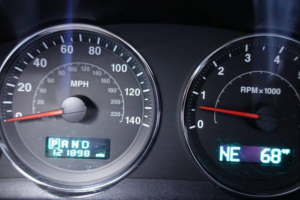 used 2007 Jeep Commander car, priced at $9,995