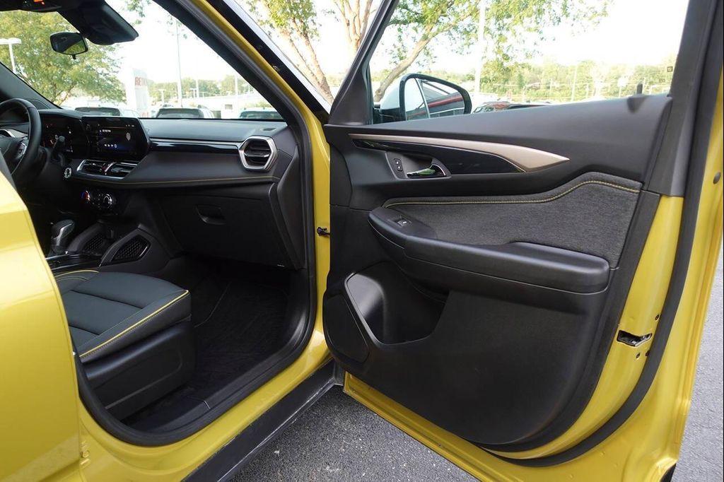 used 2024 Chevrolet TrailBlazer car, priced at $21,995