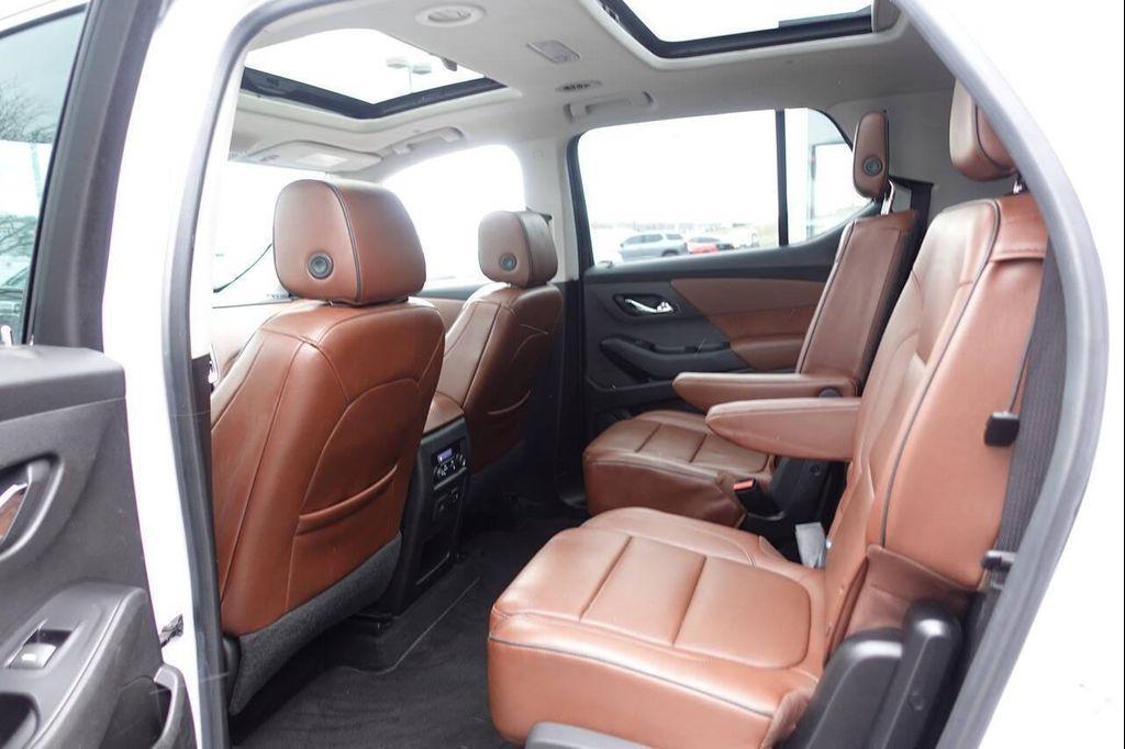 used 2018 Chevrolet Traverse car, priced at $19,995