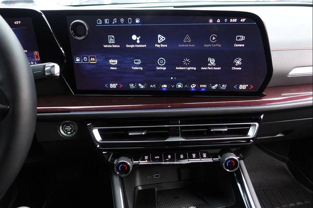 used 2024 Chevrolet Traverse car, priced at $42,995