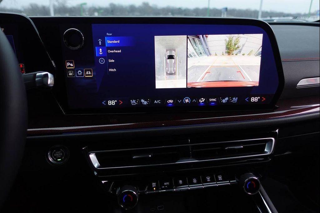 used 2024 Chevrolet Traverse car, priced at $42,995