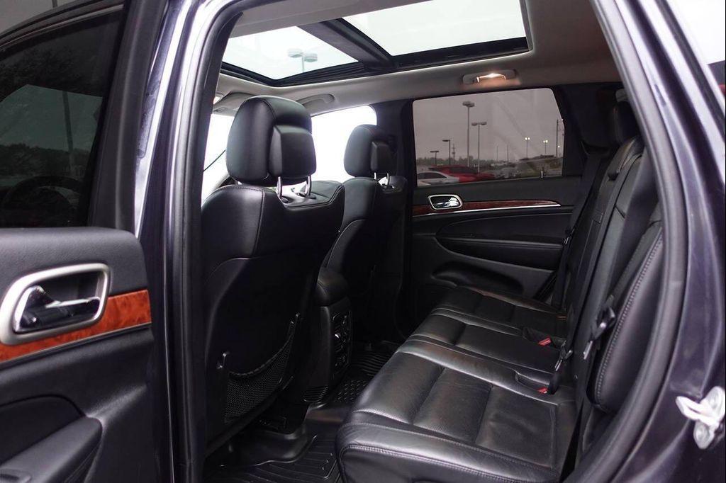 used 2012 Jeep Grand Cherokee car, priced at $10,995