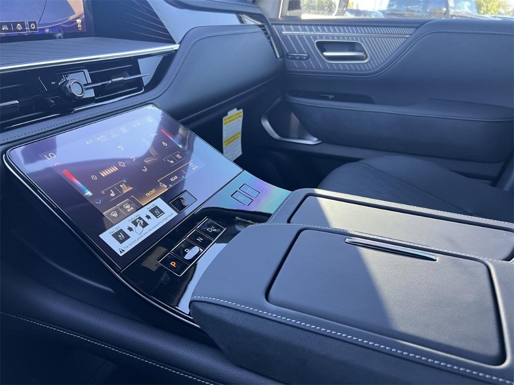 new 2026 INFINITI QX80 car, priced at $117,160