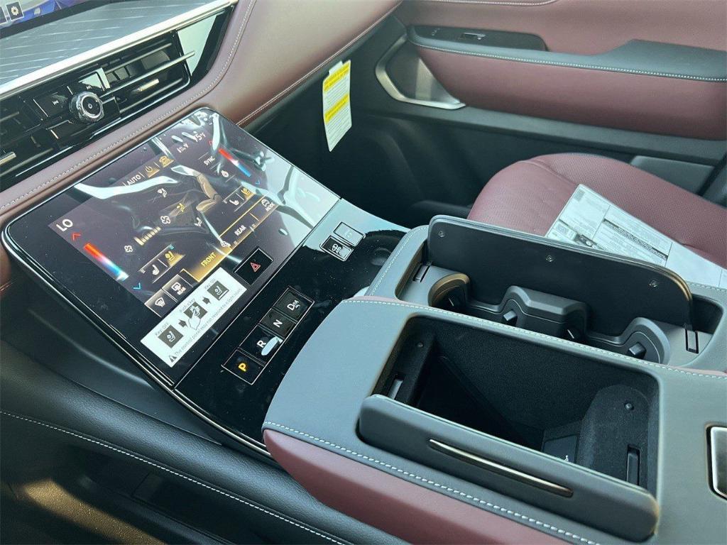 new 2026 INFINITI QX80 car, priced at $116,655