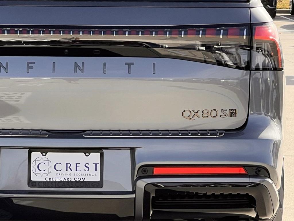 new 2026 INFINITI QX80 car, priced at $107,320