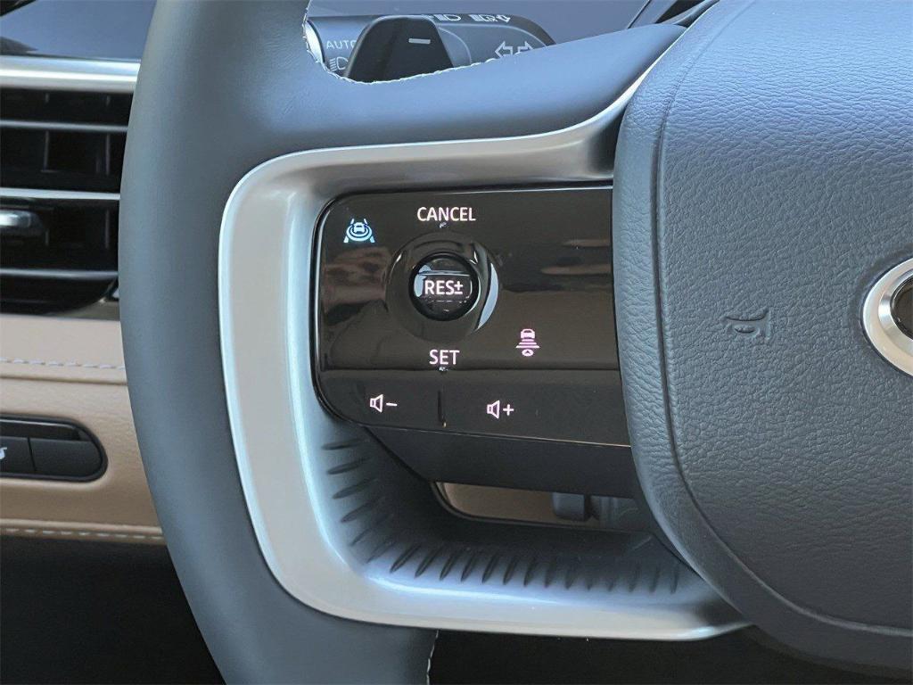 new 2026 INFINITI QX80 car, priced at $95,475