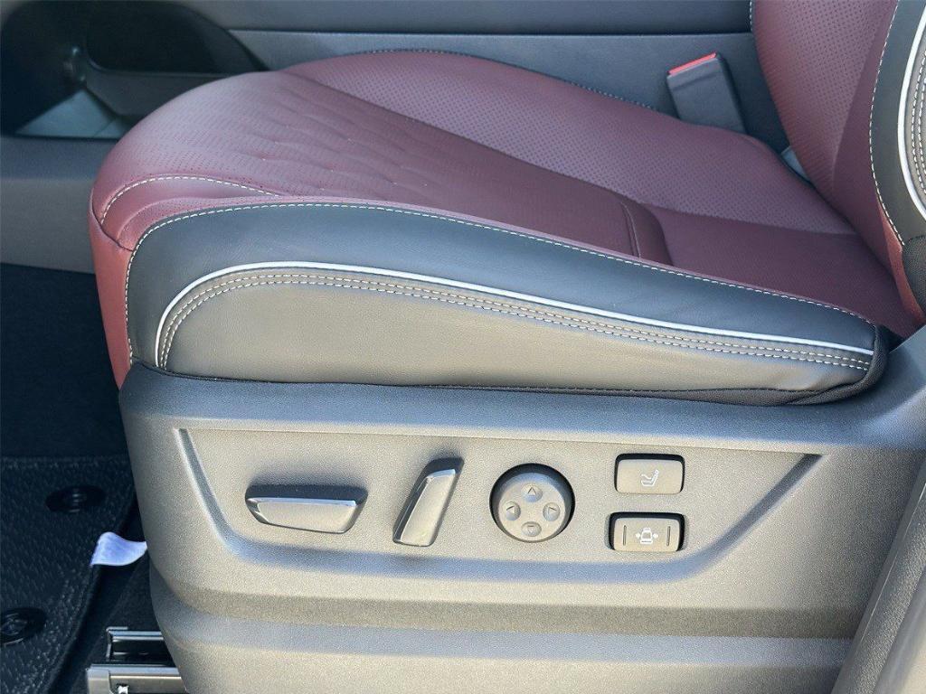 new 2026 INFINITI QX80 car, priced at $115,955