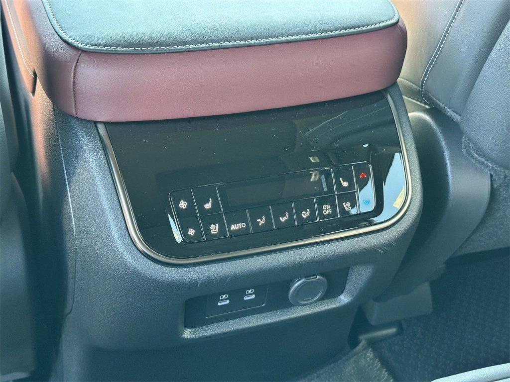 new 2026 INFINITI QX80 car, priced at $115,955