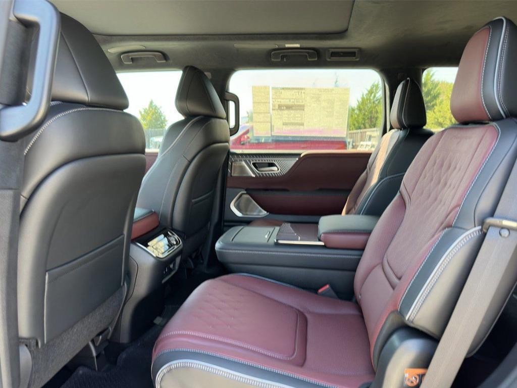 new 2026 INFINITI QX80 car, priced at $115,955