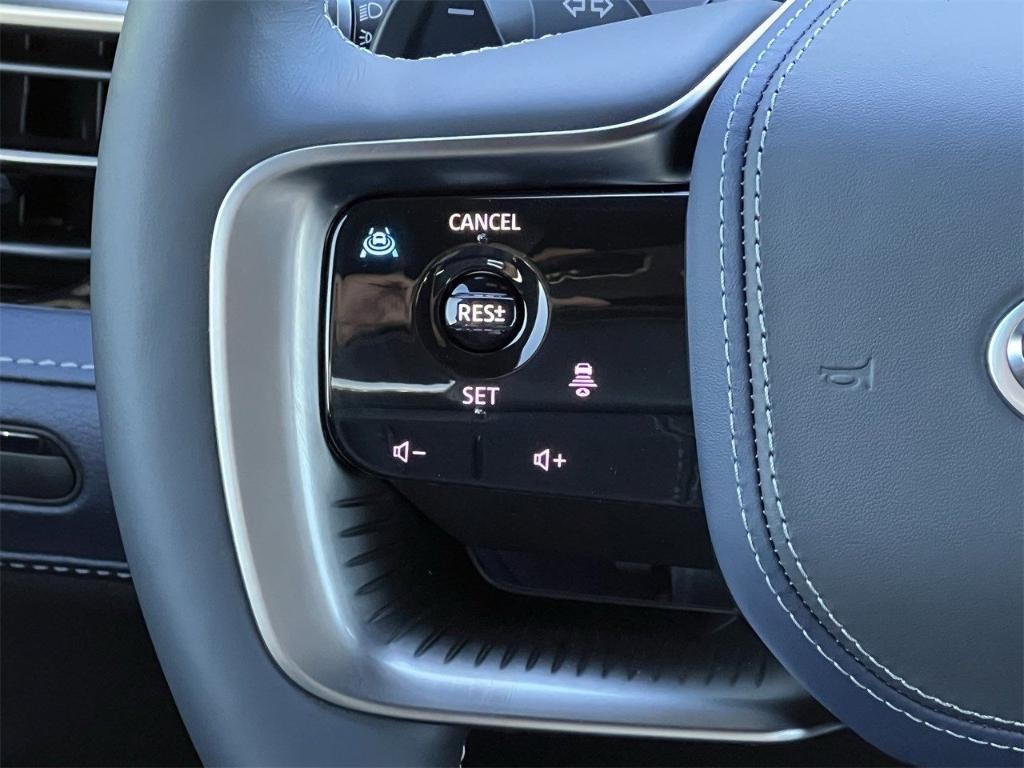 new 2026 INFINITI QX80 car, priced at $106,320