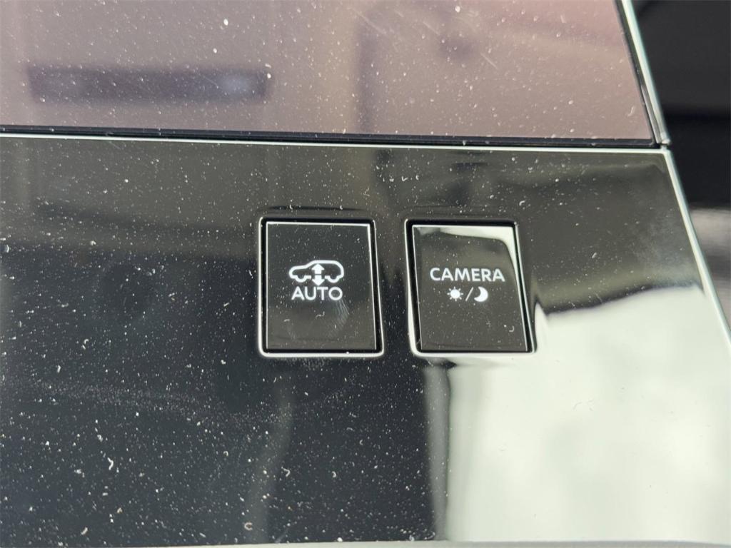 new 2025 INFINITI QX80 car, priced at $93,900