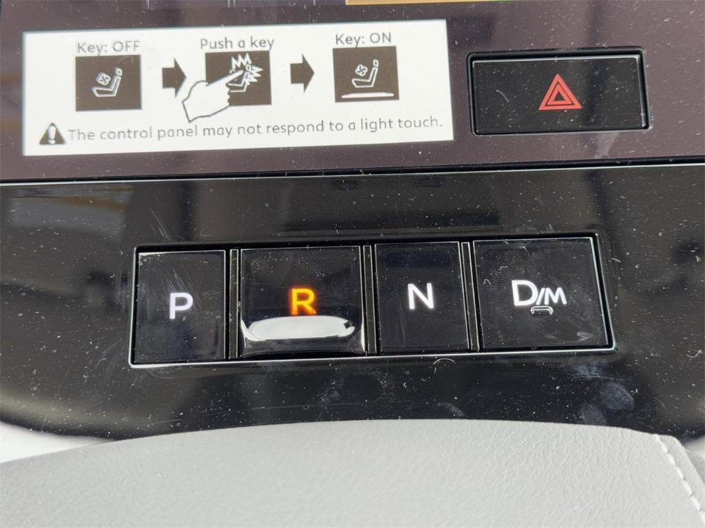 new 2025 INFINITI QX80 car, priced at $93,900