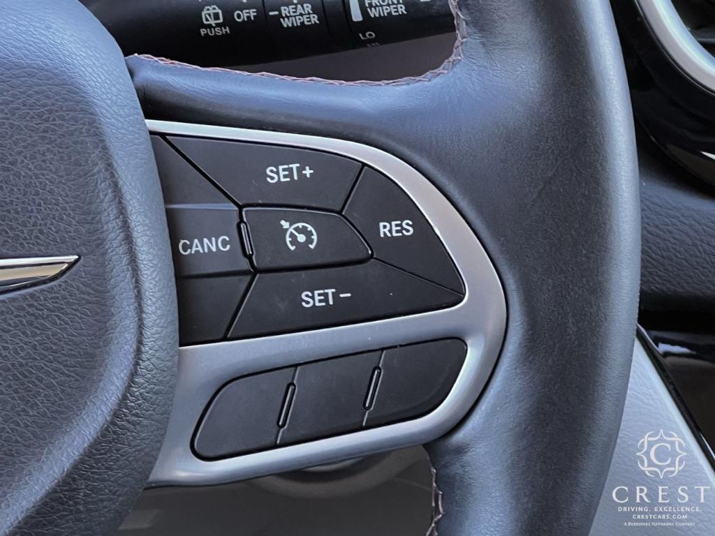 used 2017 Chrysler Pacifica car, priced at $9,985