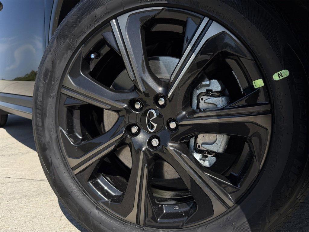 new 2026 INFINITI QX60 car, priced at $69,825