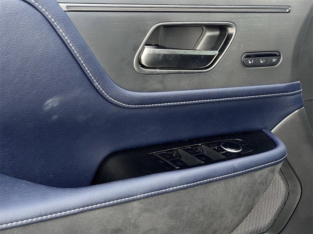 new 2026 INFINITI QX80 car, priced at $106,525