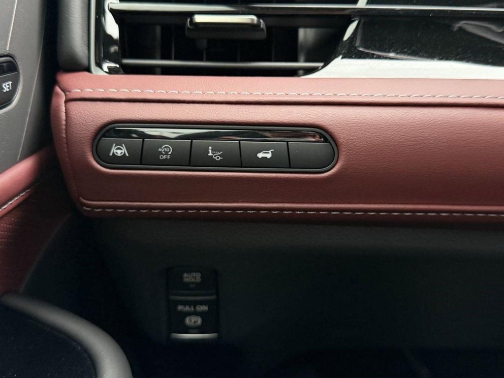 new 2026 INFINITI QX80 car, priced at $115,385