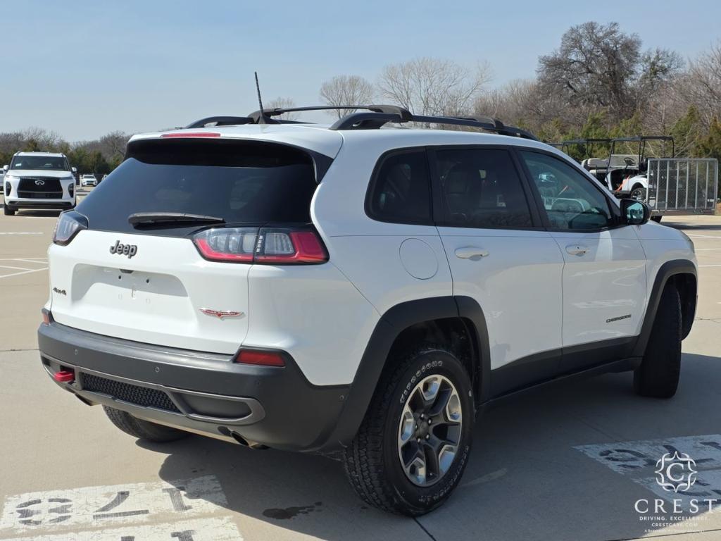 used 2019 Jeep Cherokee car, priced at $13,999