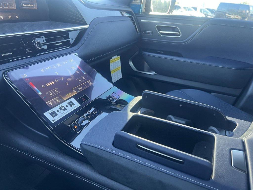 new 2026 INFINITI QX80 car, priced at $108,370