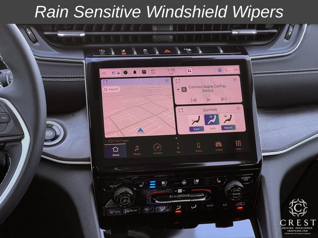 used 2023 Jeep Grand Cherokee L car, priced at $28,985